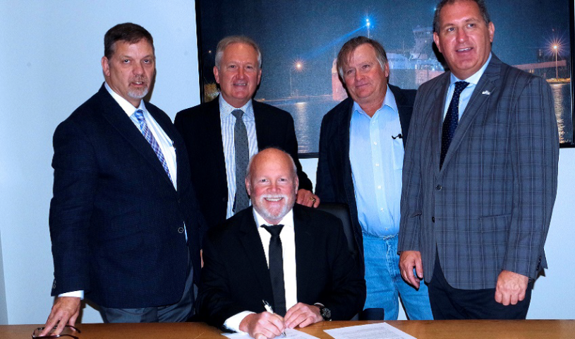 Niagara communities mayors sign MOU