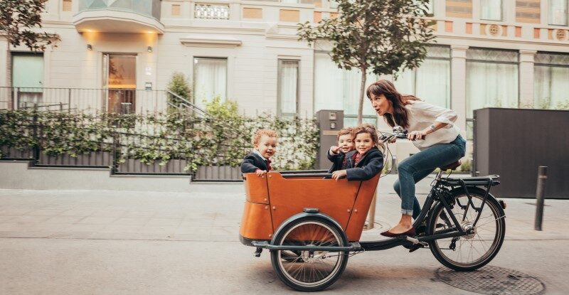 Vancouver Island development ditches cars for cargo bikes